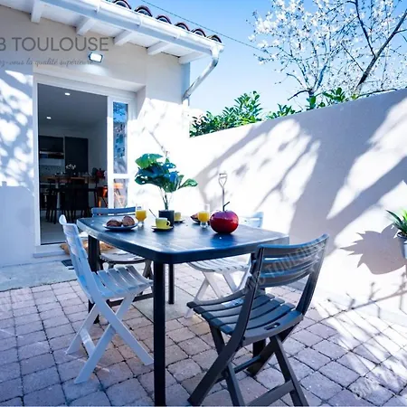 - Refuge Urbain - Clim - Terrasse - Parking - Wifi - Proche Transports Toulouse
